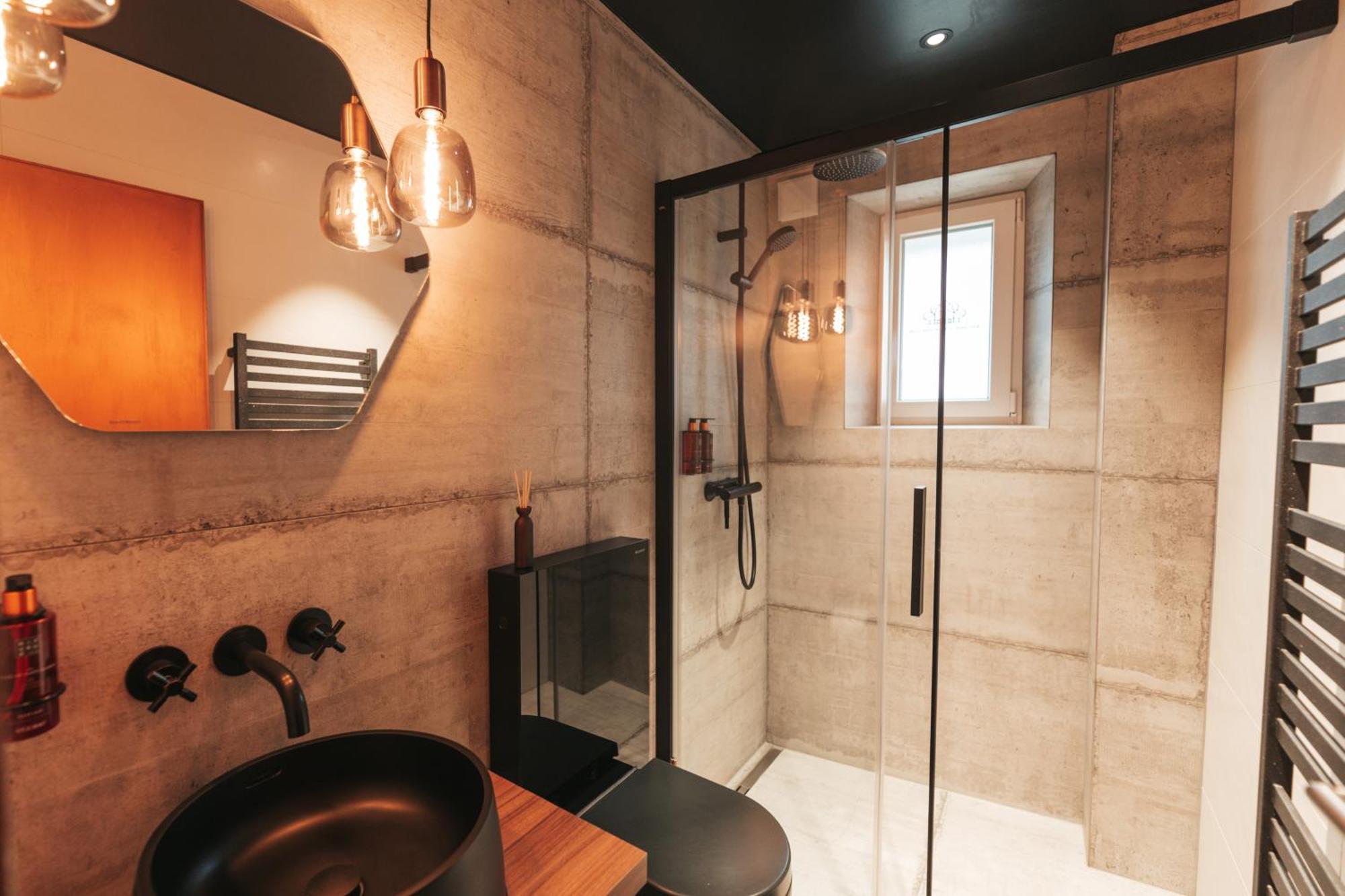 Appartement Thematique: Voyage Industriel Travers Exterior foto