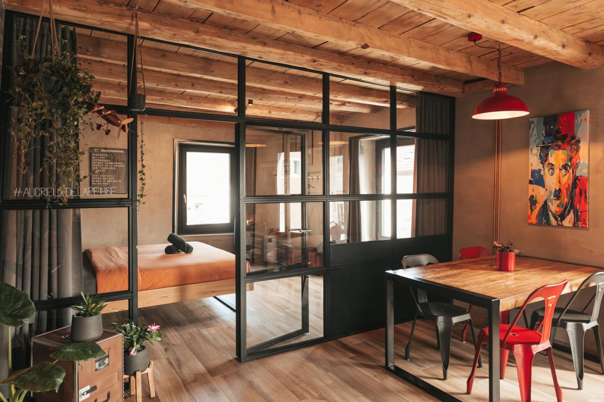 Appartement Thematique: Voyage Industriel Travers Exterior foto